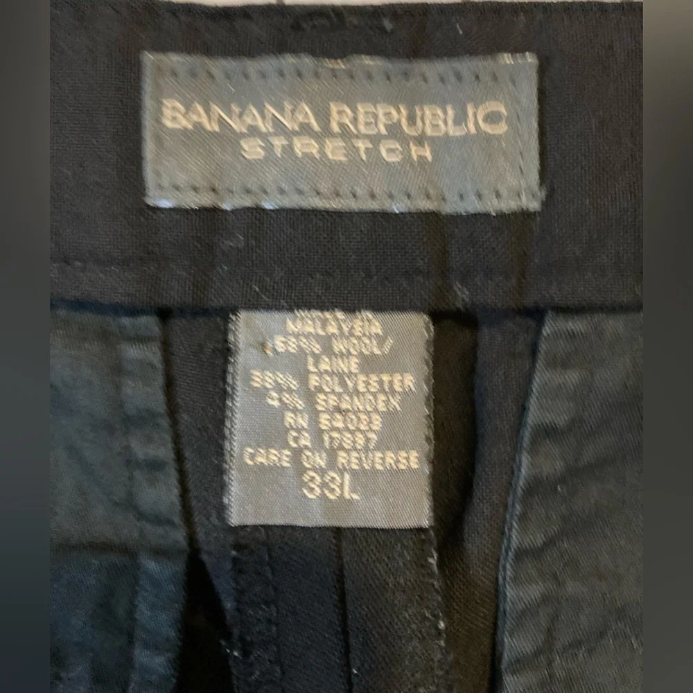 Banana Republic Men’s Size 33L Black Pants‎